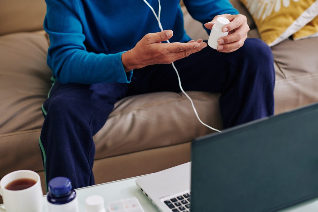 Dolor en los gemelos: Significado emocional y Causas